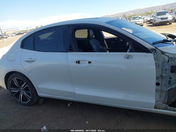 2021 VOLVO S60 T5 R-DESIGN