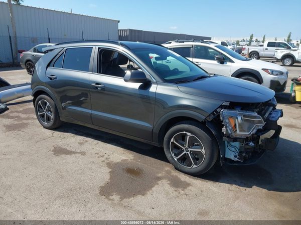 2025 KIA NIRO LX
