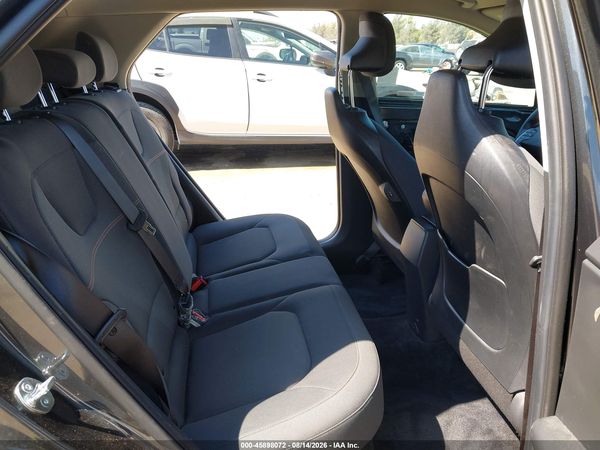 2025 KIA NIRO LX