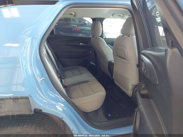 2024 CHEVROLET TRAILBLAZER FWD LT — I8