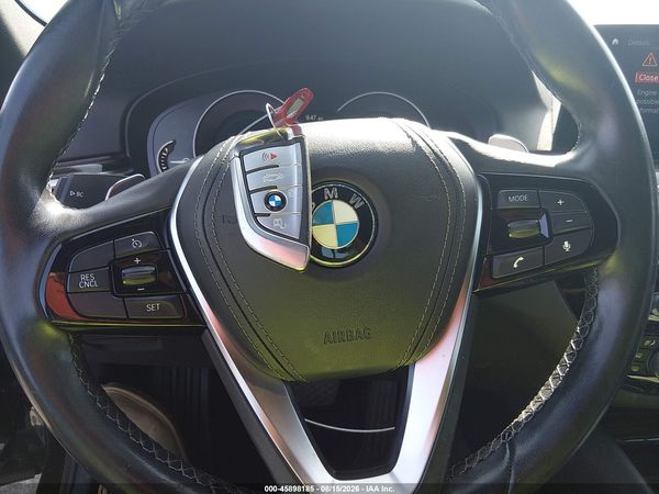 2019 BMW 530I