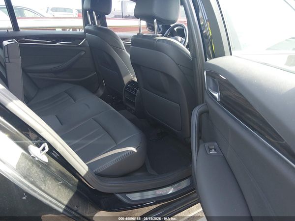 2019 BMW 530I