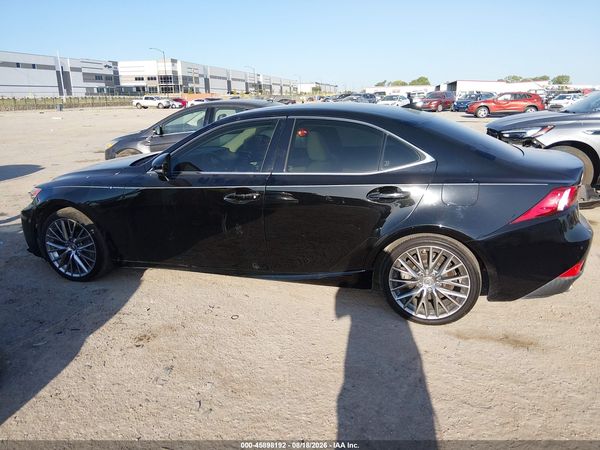 2016 LEXUS IS 200T