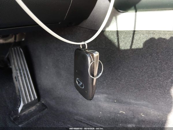 2016 LEXUS IS 200T