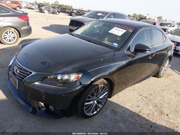 2016 LEXUS IS 200T