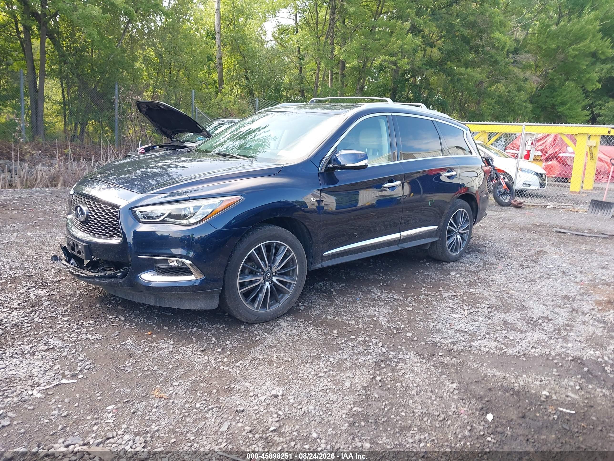 2020 INFINITI QX60 LUXE AWD — I2
