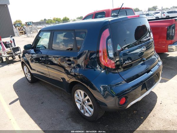 2017 KIA SOUL +