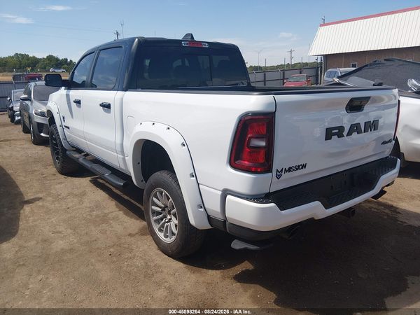 2026 RAM 1500 BIG HORN  4X4 5'7 BOX — I3