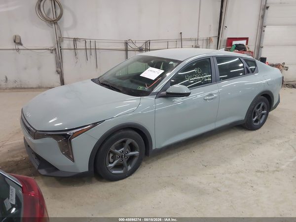 2025 KIA K4 LXS