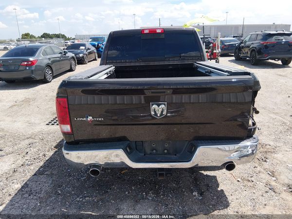 2016 RAM 1500 SLT