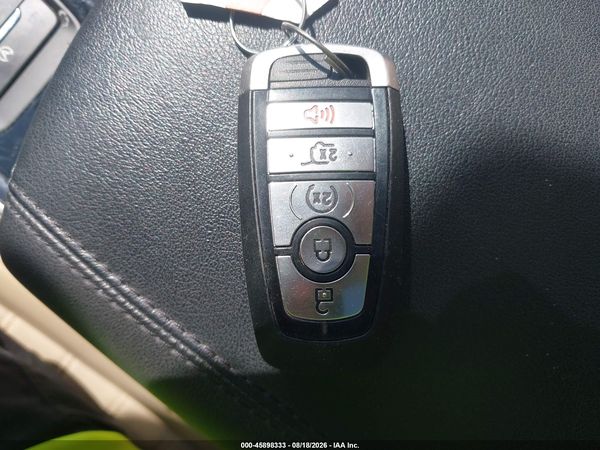 2020 FORD EDGE SEL — I11