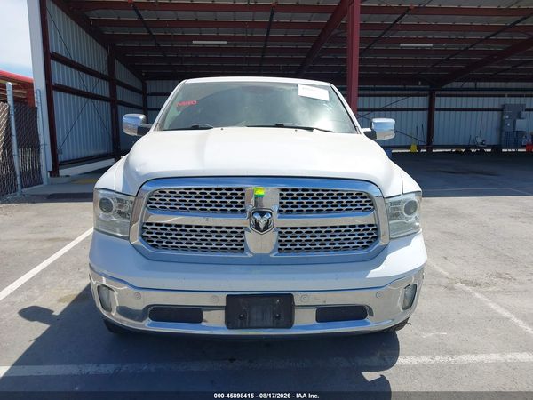 2017 RAM 1500 LARAMIE  4X4 5'7 BOX