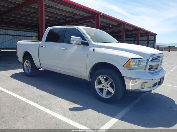 2017 RAM 1500 LARAMIE  4X4 5'7 BOX