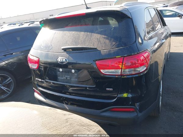 2017 KIA SORENTO 2.4L LX