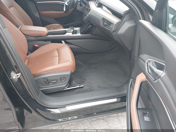 2022 AUDI E-TRON PREMIUM PLUS QUATTRO