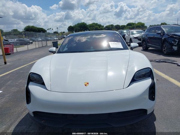2022 PORSCHE TAYCAN GTS