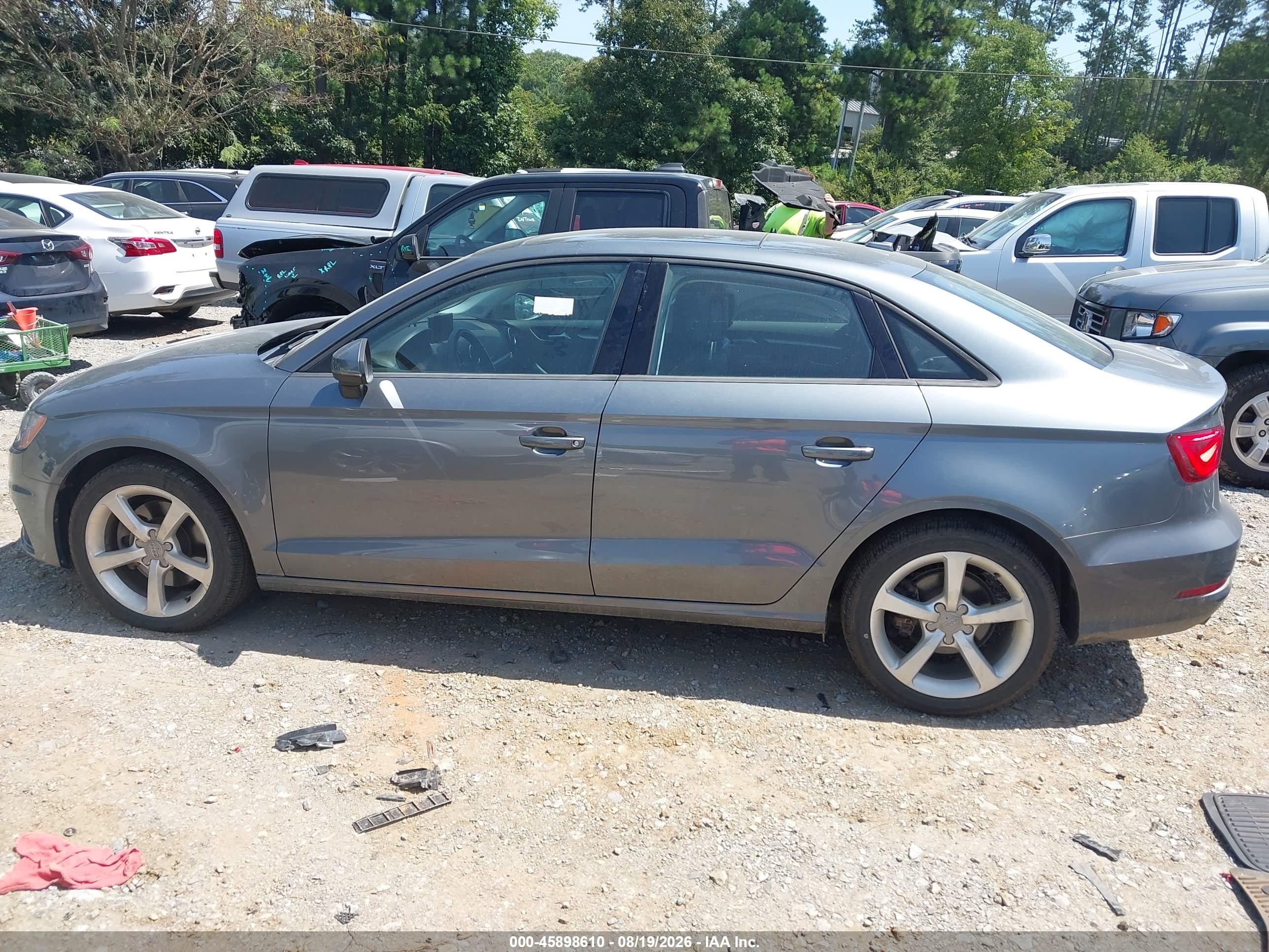 2015 AUDI A3 2.0T PREMIUM