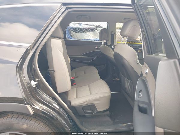 2017 HYUNDAI SANTA FE SE