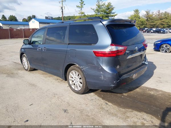 2015 TOYOTA SIENNA
