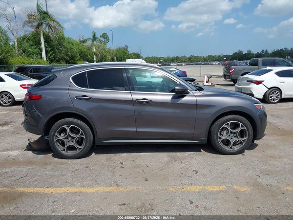 2018 ALFA ROMEO STELVIO AWD