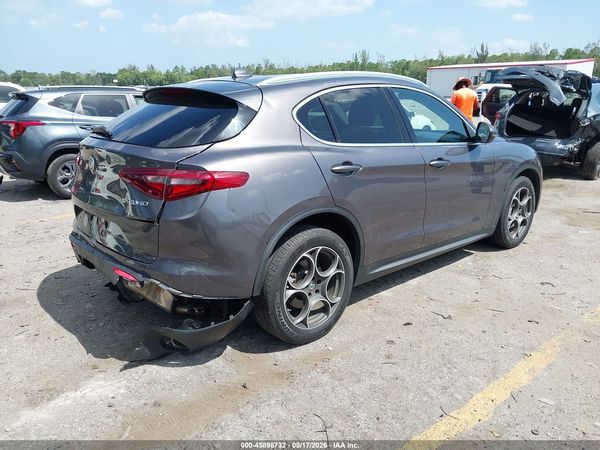 2018 ALFA ROMEO STELVIO AWD