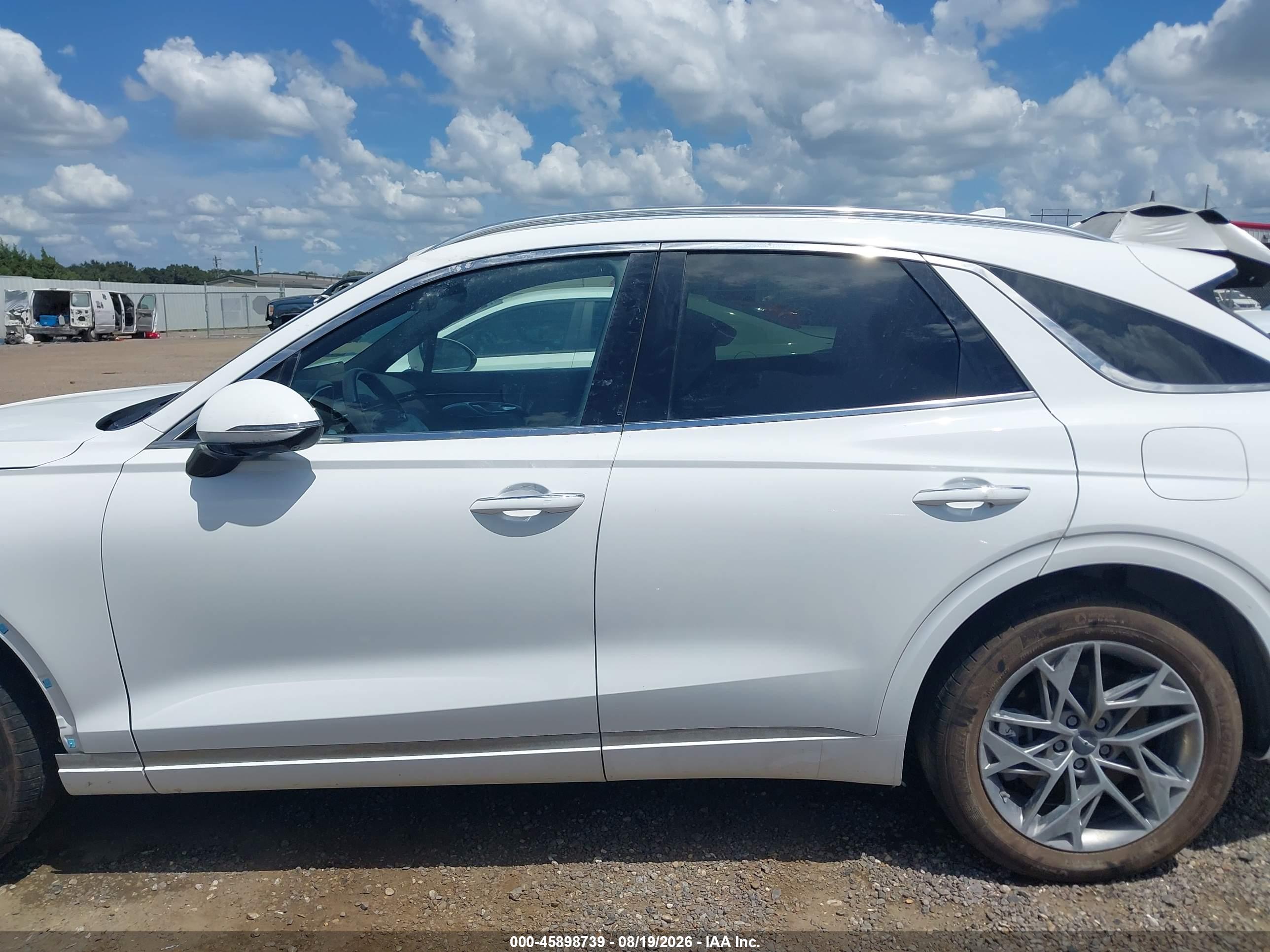 2023 GENESIS GV70 2.5T AWD