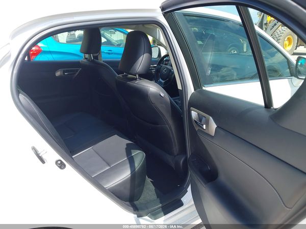2017 LEXUS CT 200H