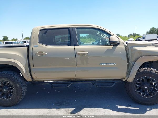 2018 TOYOTA TACOMA SR5 V6