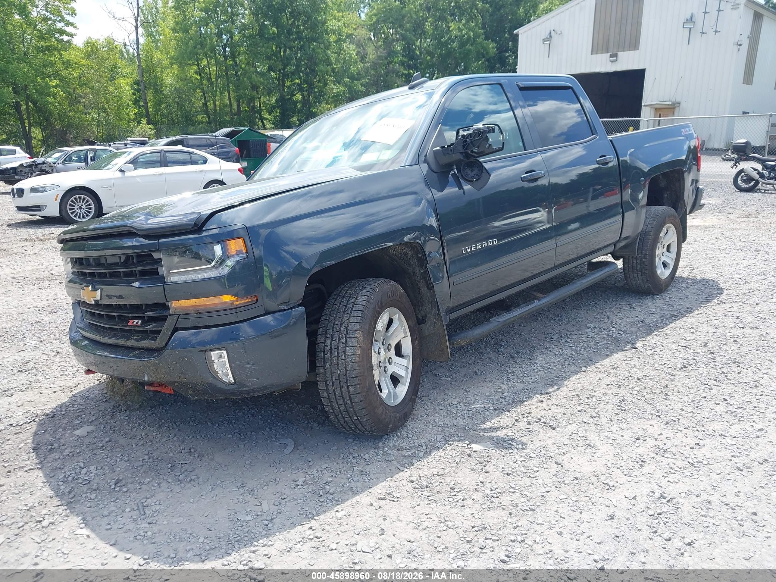 2017 CHEVROLET SILVERADO 1500 LT — I2