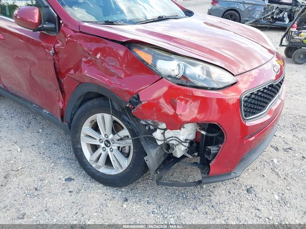 2018 KIA SPORTAGE LX — I6
