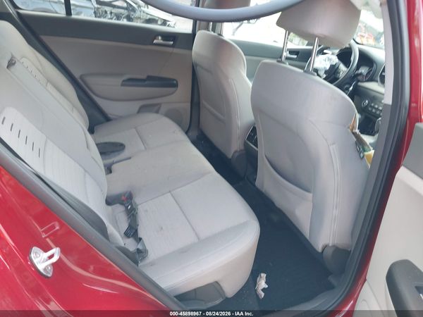 2018 KIA SPORTAGE LX — I8