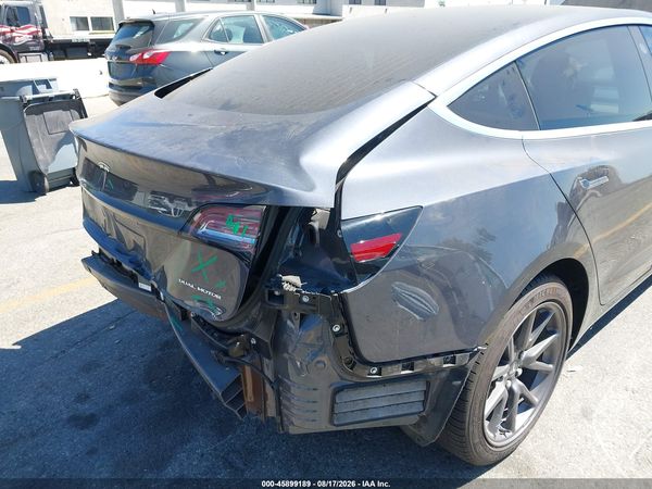 2018 TESLA MODEL 3 LONG RANGE/PERFORMANCE