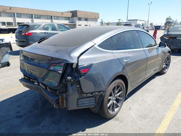 2018 TESLA MODEL 3 LONG RANGE/PERFORMANCE