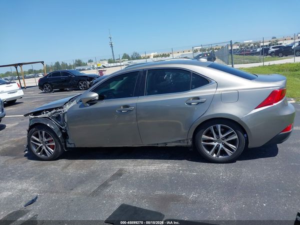 2018 LEXUS IS 300