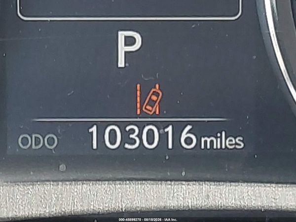 2018 LEXUS IS 300