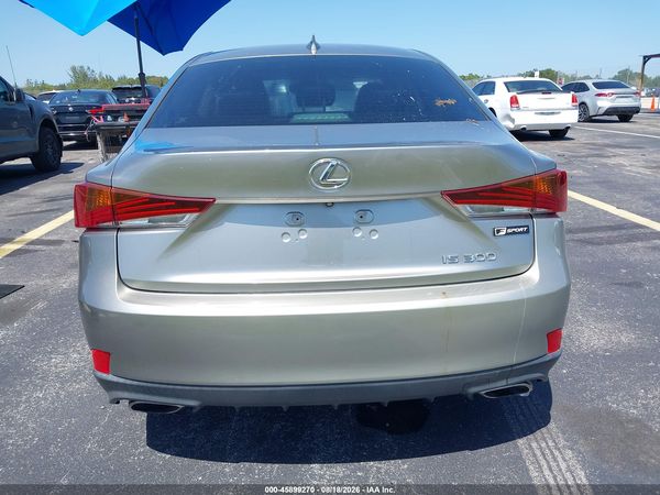 2018 LEXUS IS 300