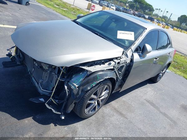 2018 LEXUS IS 300