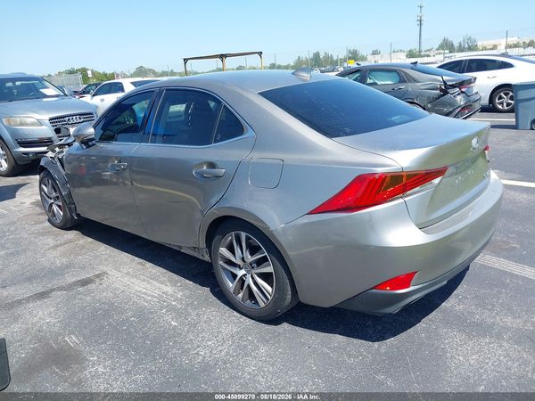 2018 LEXUS IS 300
