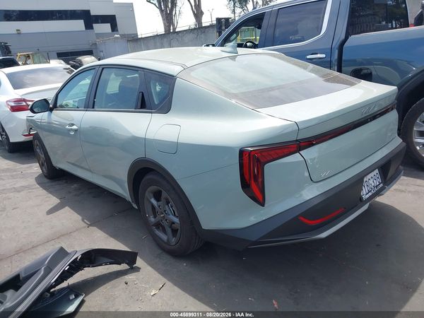 2026 KIA K4 LXS