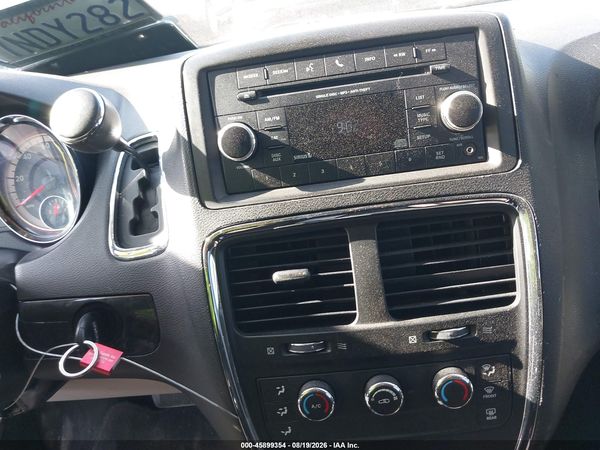 2015 DODGE GRAND CARAVAN AMERICAN VALUE PKG — I11