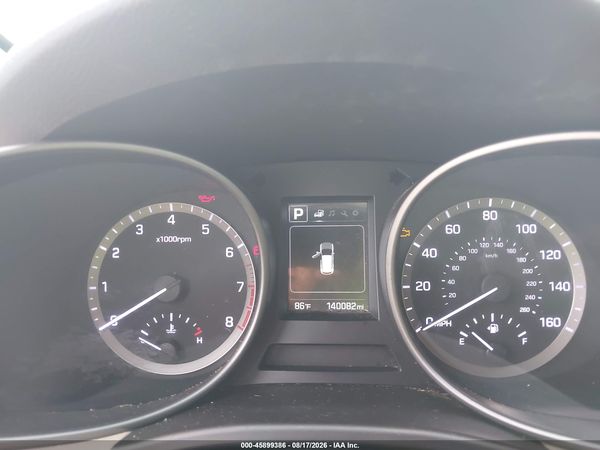 2017 HYUNDAI SANTA FE SE