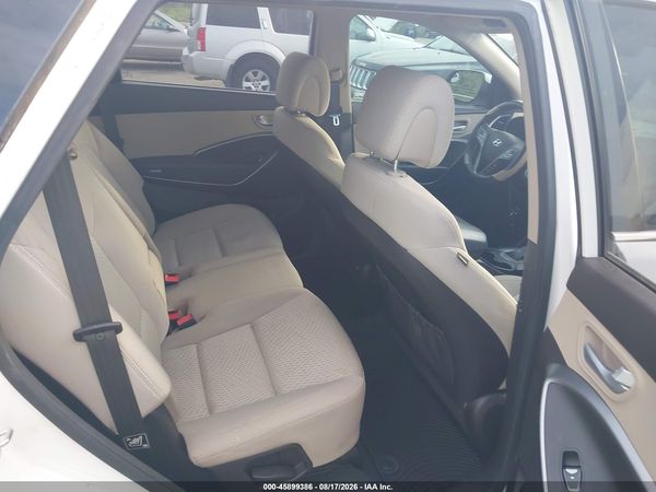 2017 HYUNDAI SANTA FE SE