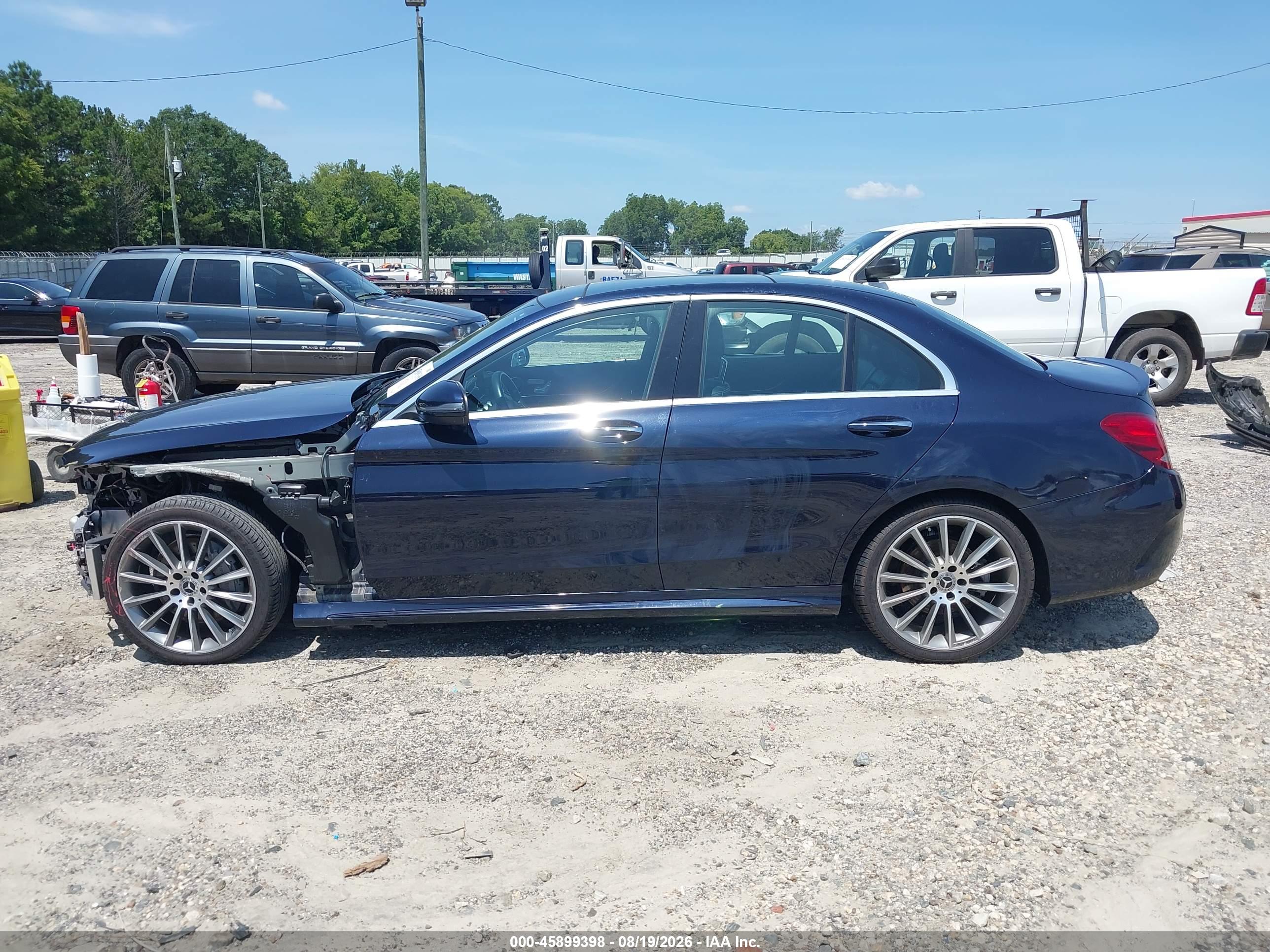 2017 MERCEDES-BENZ C 300 SPORT