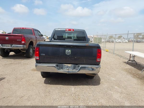 2017 RAM 1500 SLT  4X2 6'4 BOX