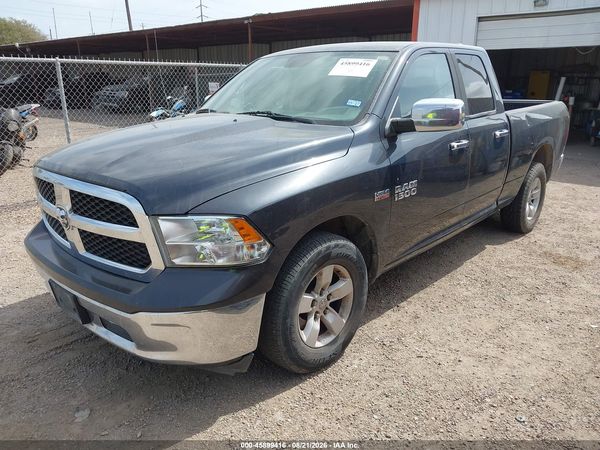 2017 RAM 1500 SLT  4X2 6'4 BOX