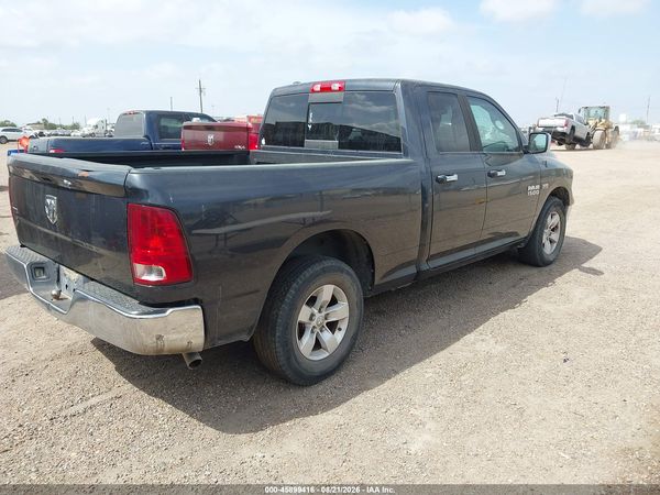 2017 RAM 1500 SLT  4X2 6'4 BOX
