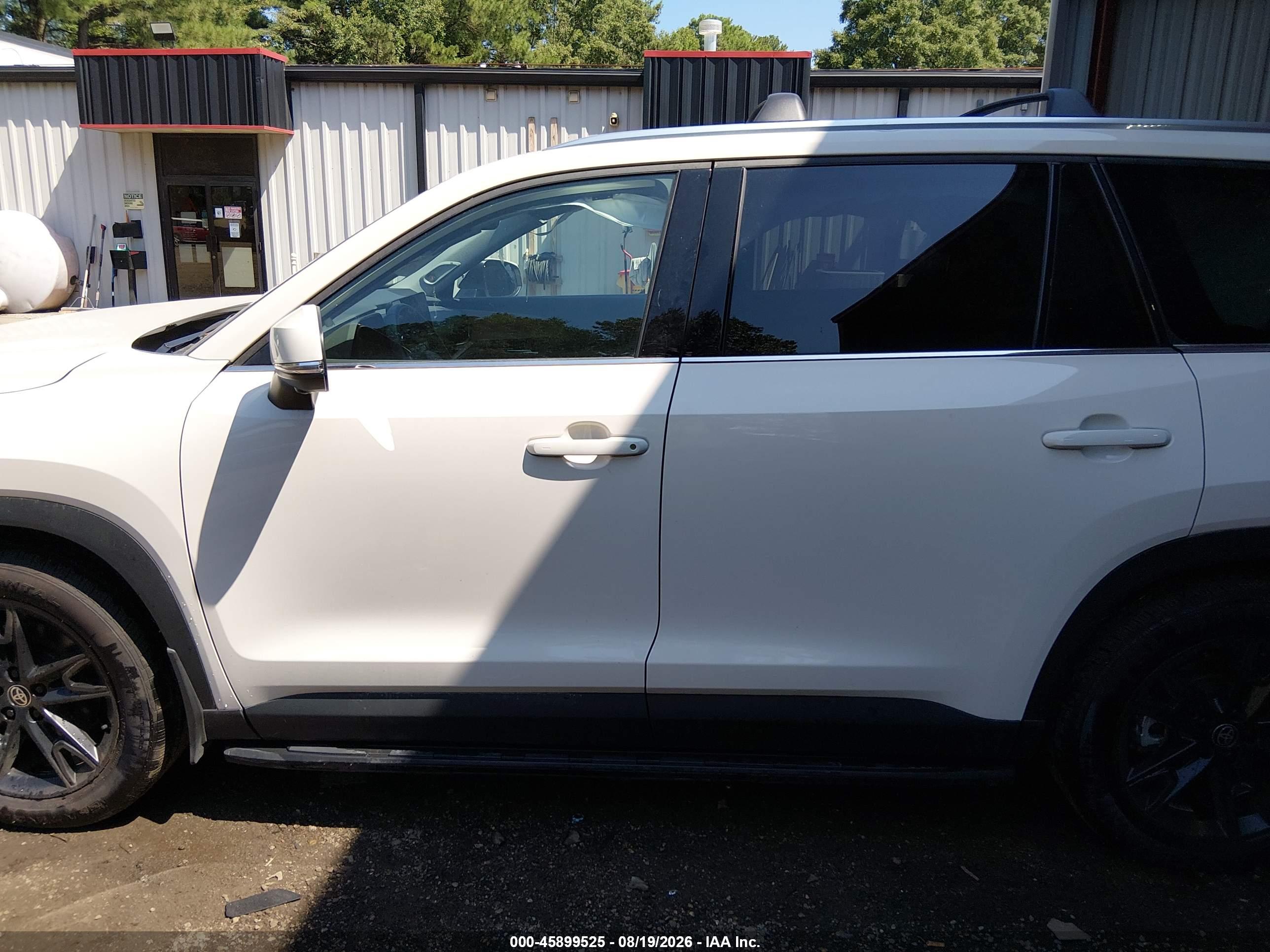 2024 TOYOTA GRAND HIGHLANDER HYBRID LIMITED