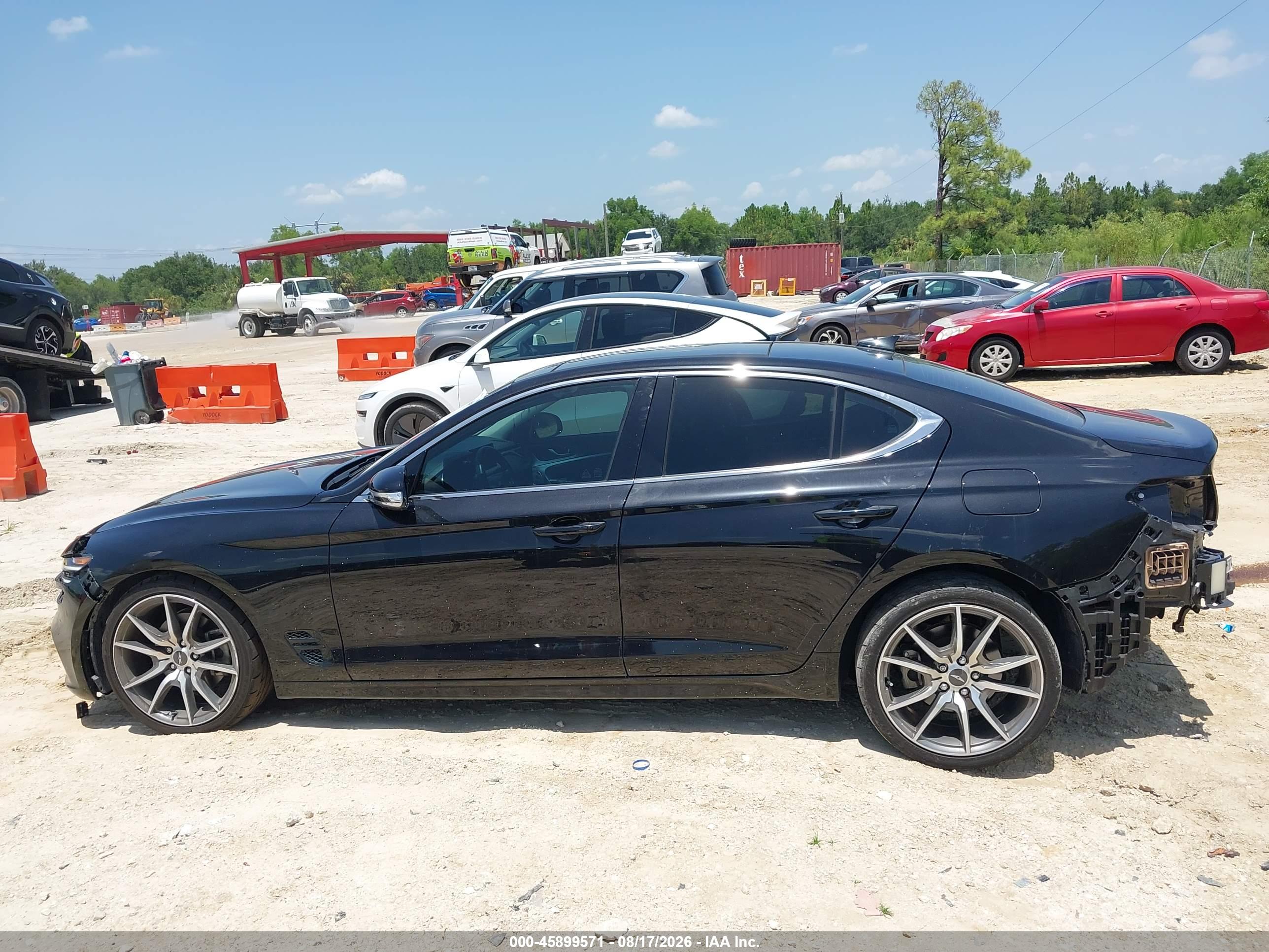 2022 GENESIS G70 2.0T RWD
