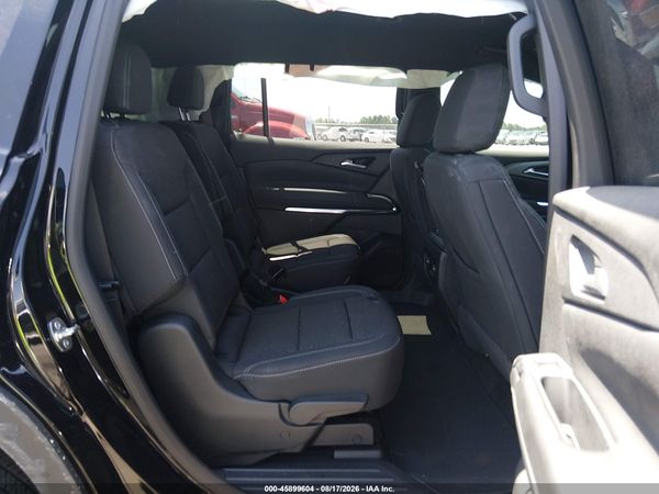 2025 CHEVROLET TRAVERSE FWD LT — I8