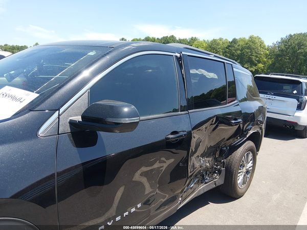 2025 CHEVROLET TRAVERSE FWD LT — I153